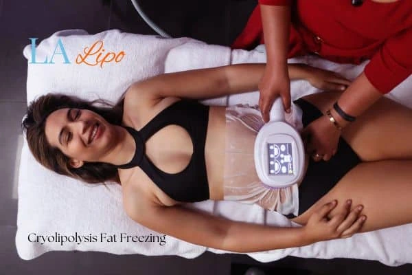 woman getting cryolipolysis Lower Place
