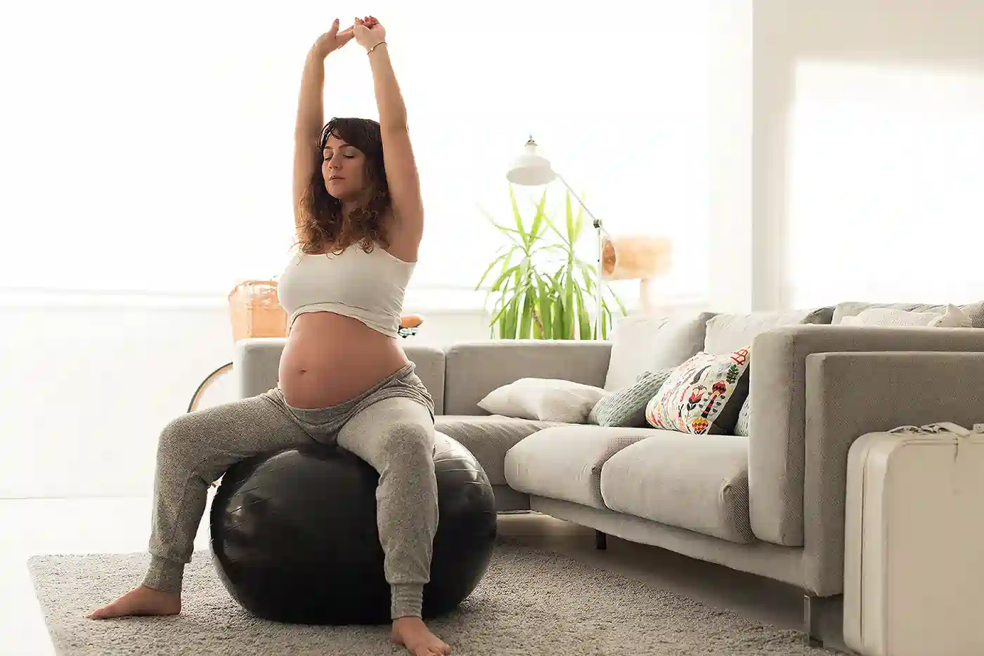 How to Support Your Core Safely During Pregnancy Lower Place